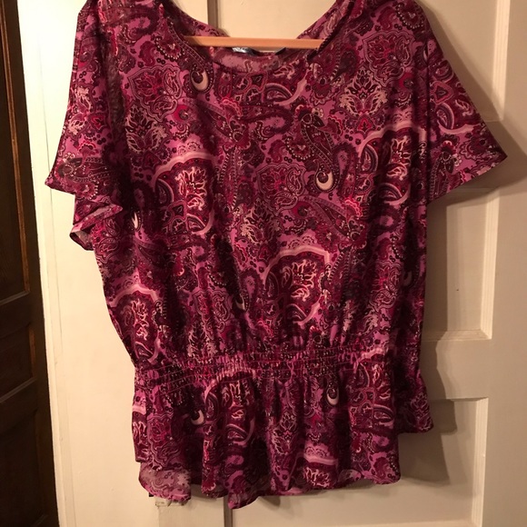 IZOD Sheer Blouse w/ cinched waist - Picture 2 of 5